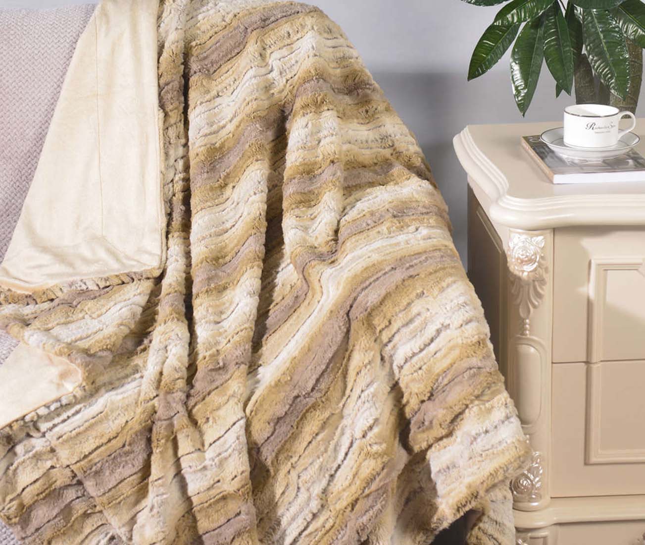 PV Fur Blanket #BL0062