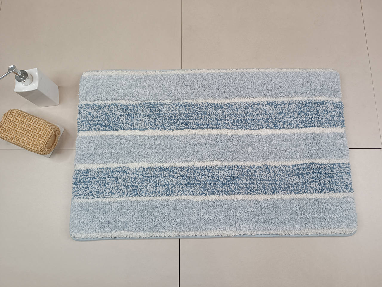 KM260201 Tufted Memory Foam Bath Mat