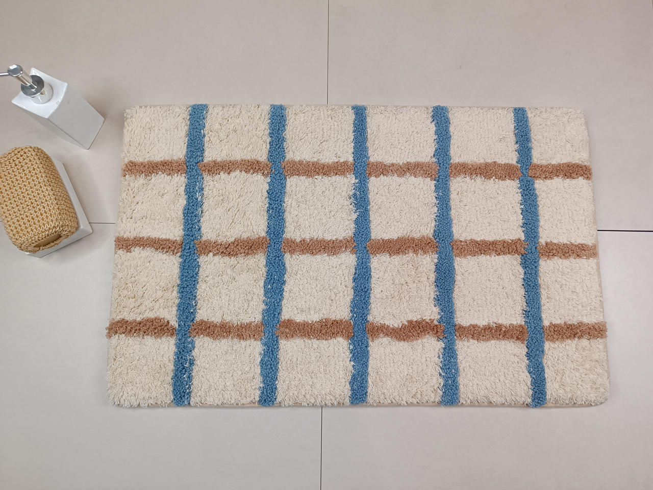 Tufted Memory Foam Bath Mat